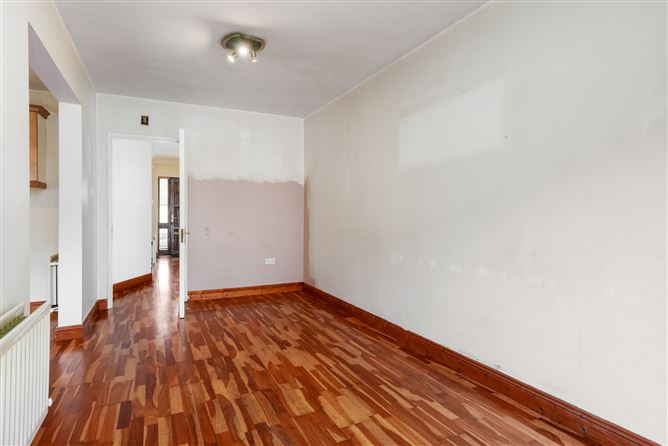 2 Lanesborough Park, Finglas, Dublin 11
