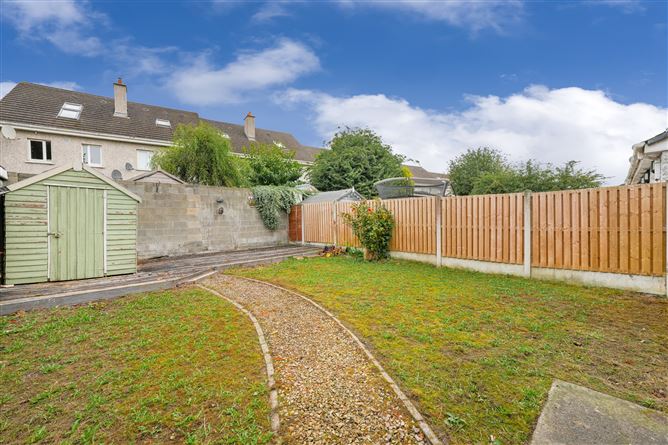 2 Lanesborough Park, Finglas, Dublin 11