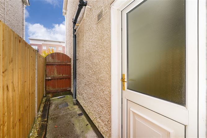 2 Lanesborough Park, Finglas, Dublin 11