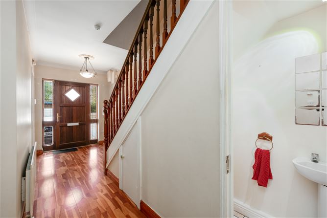2 Lanesborough Park, Finglas, Dublin 11
