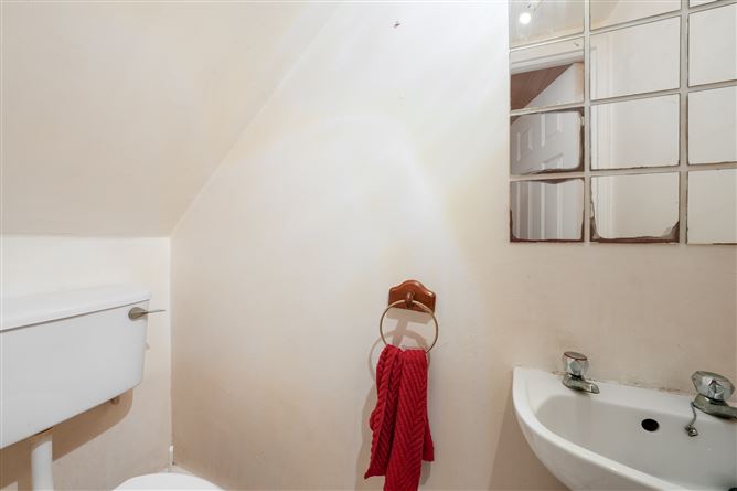 2 Lanesborough Park, Finglas, Dublin 11
