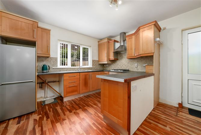 2 Lanesborough Park, Finglas, Dublin 11