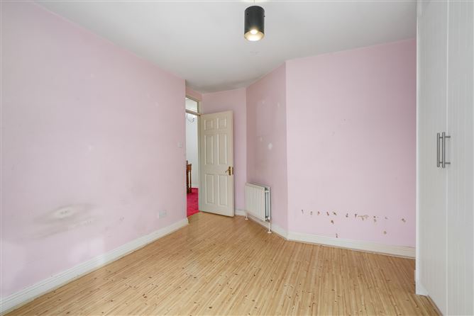 2 Lanesborough Park, Finglas, Dublin 11