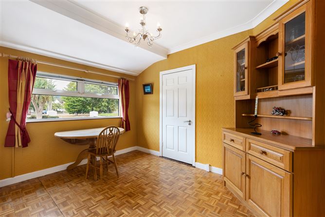 Photo 5 of 14 — 82 Meadow Grove, Churchtown, Dublin 16