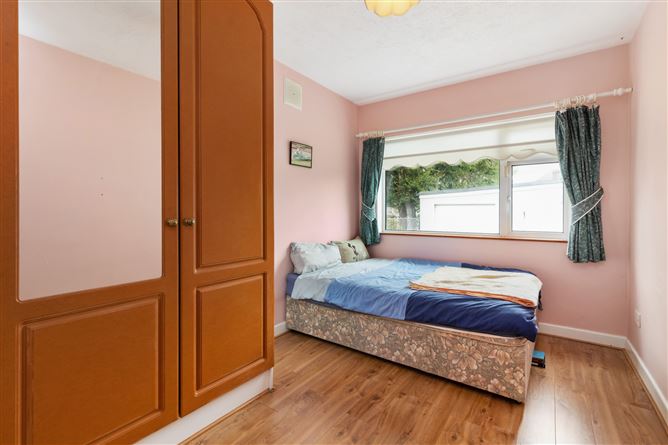 Photo 9 of 14 — 82 Meadow Grove, Churchtown, Dublin 16