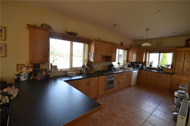 1 Abbey Court, Newtown, Ferns, Co.Wexford
