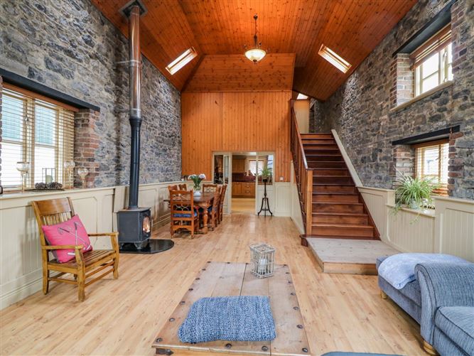 Coach House,Coach House, Kyleberg House, Kyleberg, Pike Of Rushall