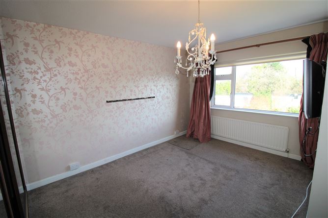 160 Roselawn Road, Castleknock,   Dublin 15