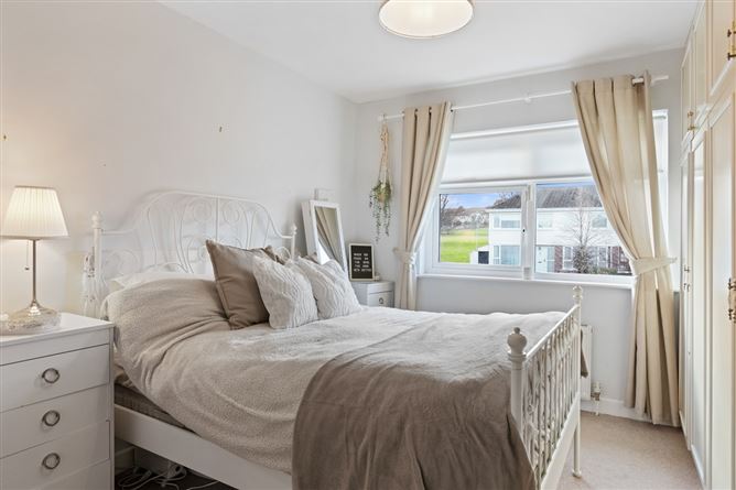 32 Seapark, Malahide,   County Dublin