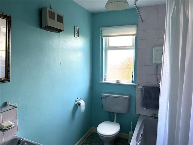 Sean Phobal, 17 Comeragh Crescent, Dungarvan, Waterford