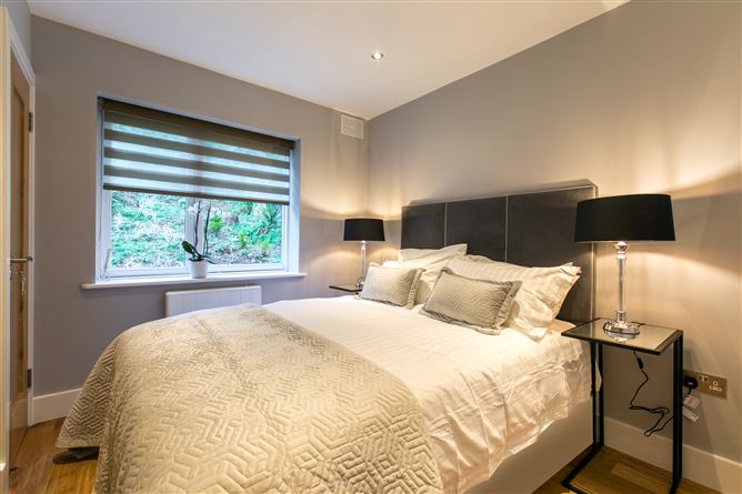 26 Riverbank, Dodder Park Road, Rathfarnham, Dublin 14