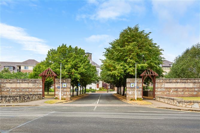 13 Linden Court, House 4, Grove Avenue, Blackrock, Dublin