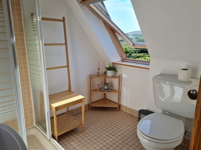 Sea to Summit Cottage,