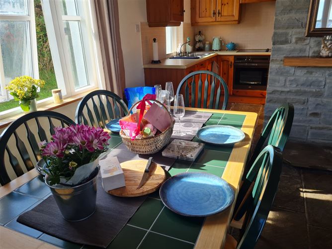 Sea to Summit Cottage,