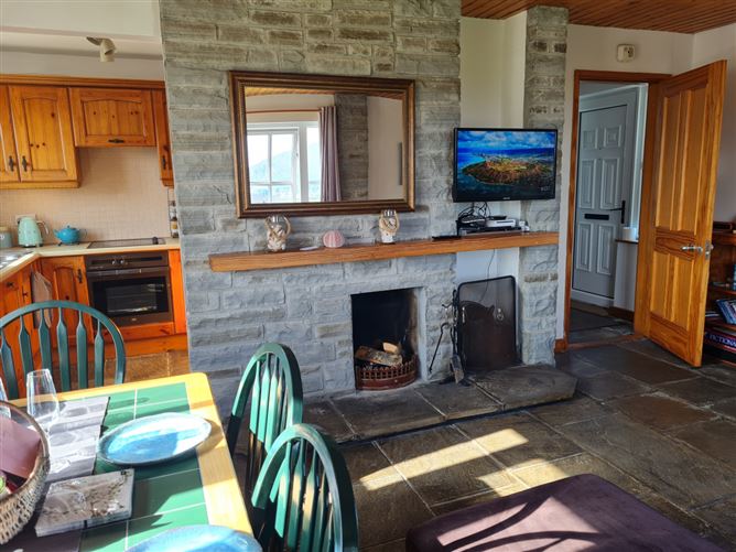 Sea to Summit Cottage,