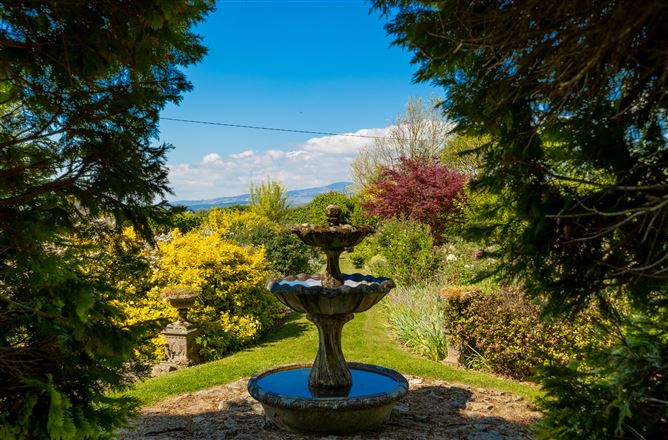 Slievenamon Cottage, Cahir, Tipperary