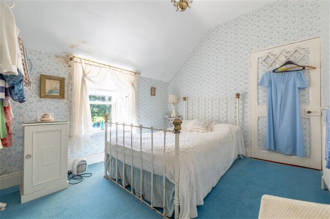 Slievenamon Cottage, Cahir, Tipperary