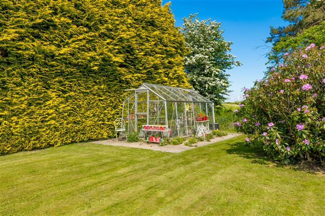 Slievenamon Cottage, Cahir, Tipperary