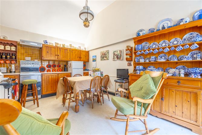 Slievenamon Cottage, Cahir, Tipperary