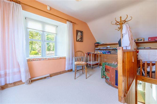 Slievenamon Cottage, Cahir, Tipperary