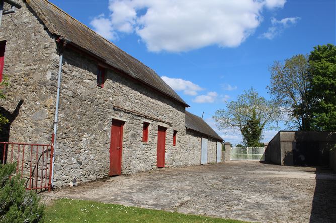 Slievenamon Cottage, Cahir, Tipperary