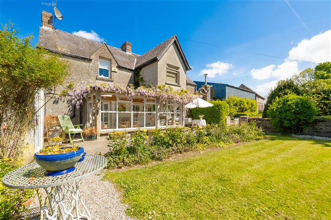Slievenamon Cottage, Cahir, Tipperary
