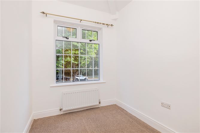 https://photos-a.propertyimages.ie/media/8/5/5/4952558/baae7e77-2cc0-4136-871e-bd71f4a7344a_l.jpg