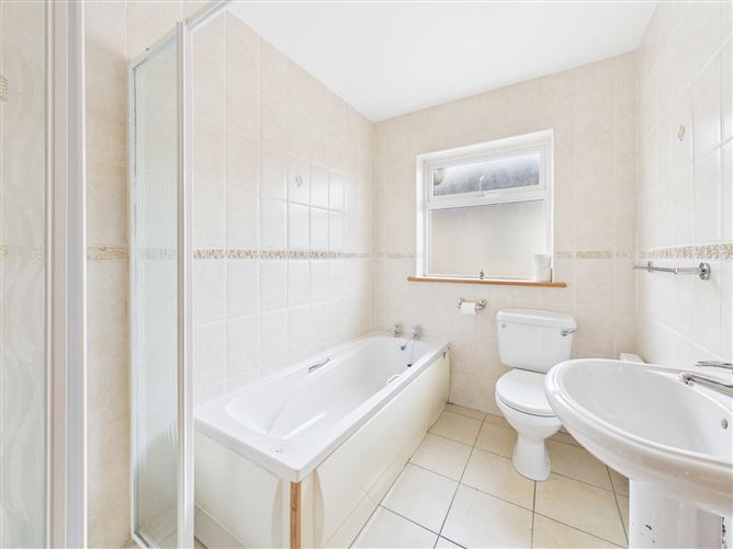 12 Doire Beg, Derrymullan, Ballinasloe, Co. Galway