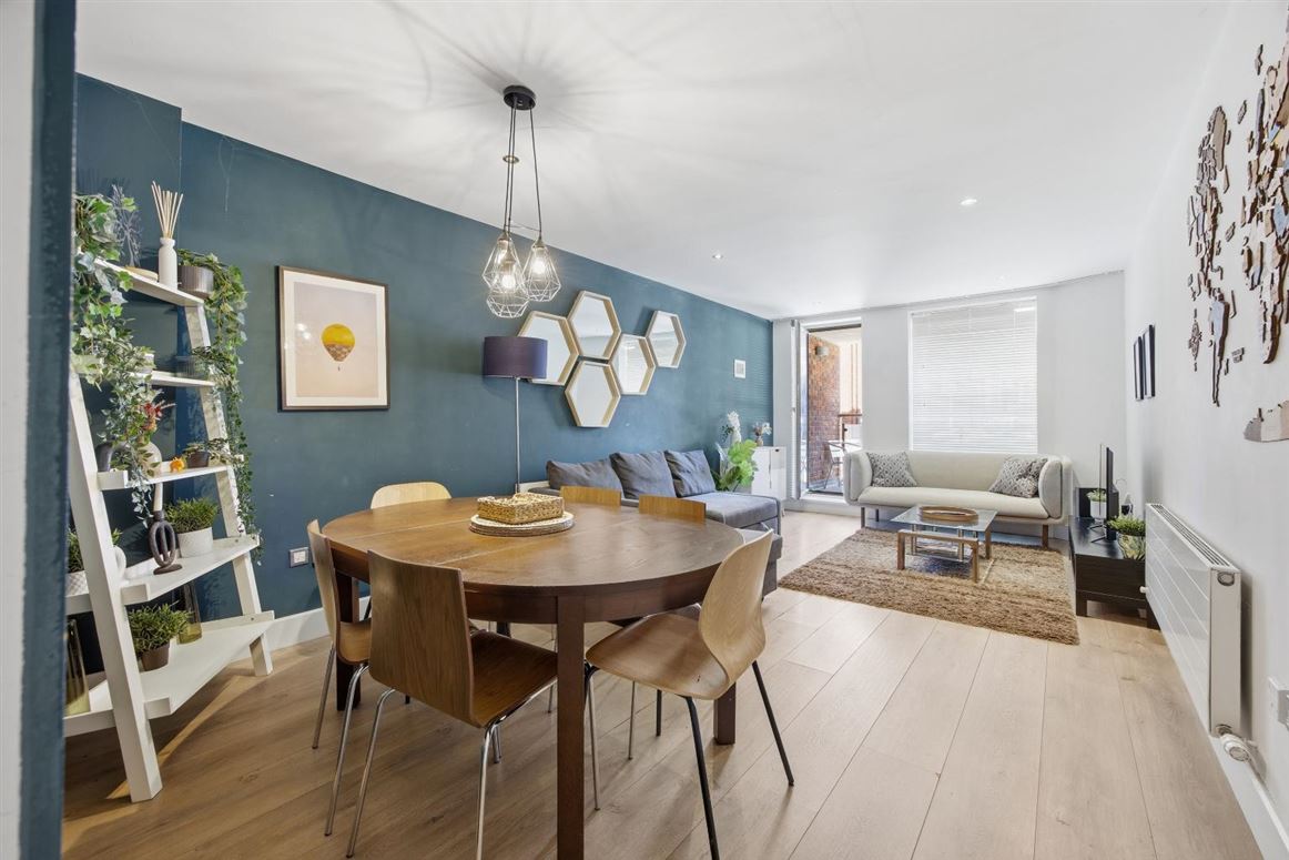 1 William Beckett House, Pembroke Row, Baggot Street, Dublin 2