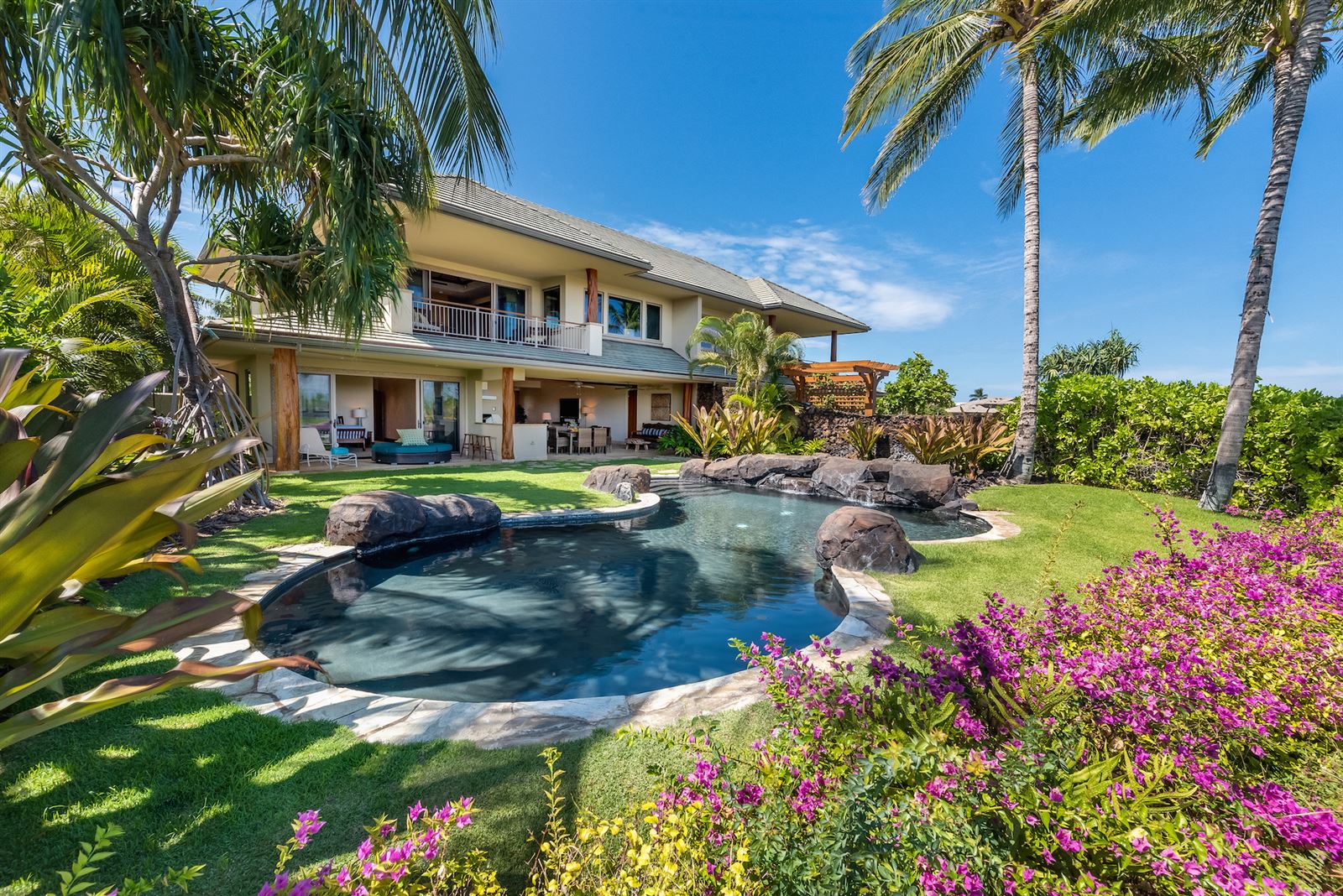 Photo 1 of 10 — Kohala Linger,Waimea,Hawaii,USA