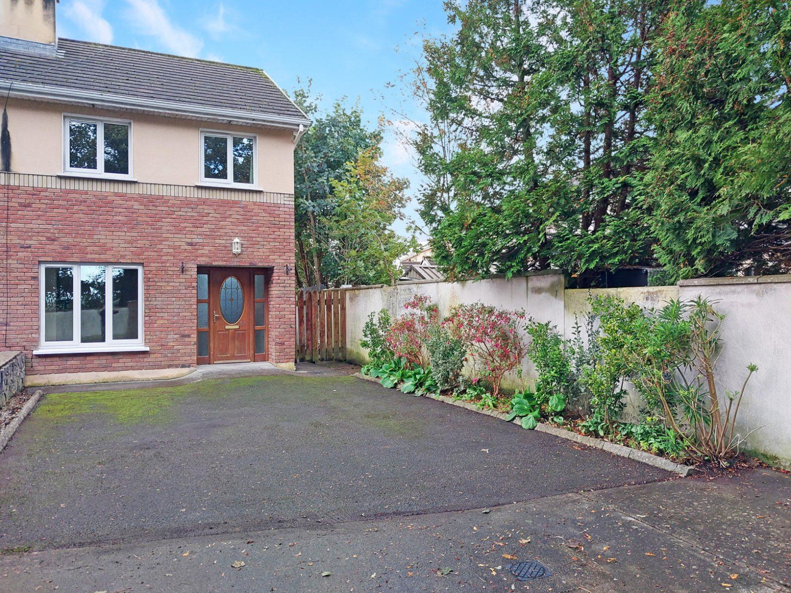Photo 1 of 23 — 53 Sliabh Carran, Ennis Road, Gort, Co. Galway