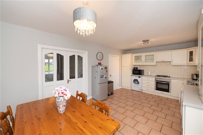 18 Dun Eoin, Carrigaline, Co. Cork