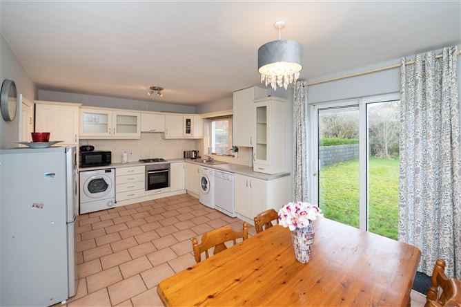 18 Dun Eoin, Carrigaline, Co. Cork