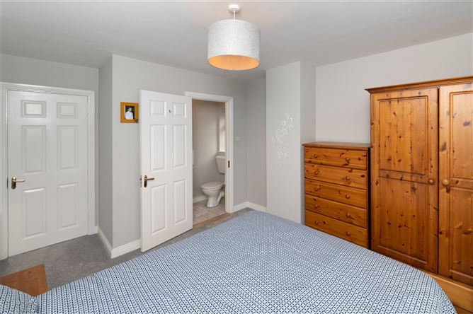 18 Dun Eoin, Carrigaline, Co. Cork