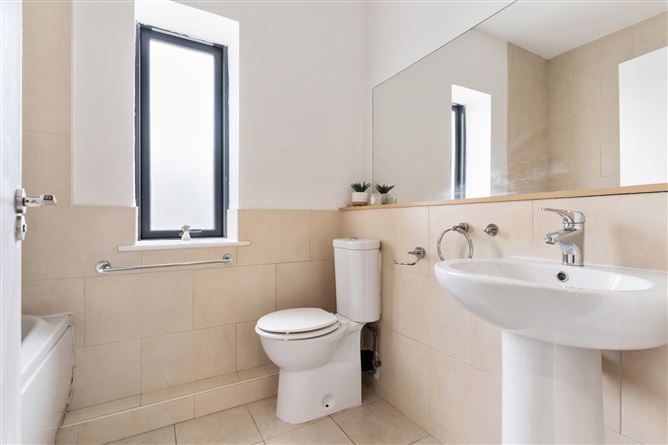 65 Ard Cluain, Main Street, Clonee