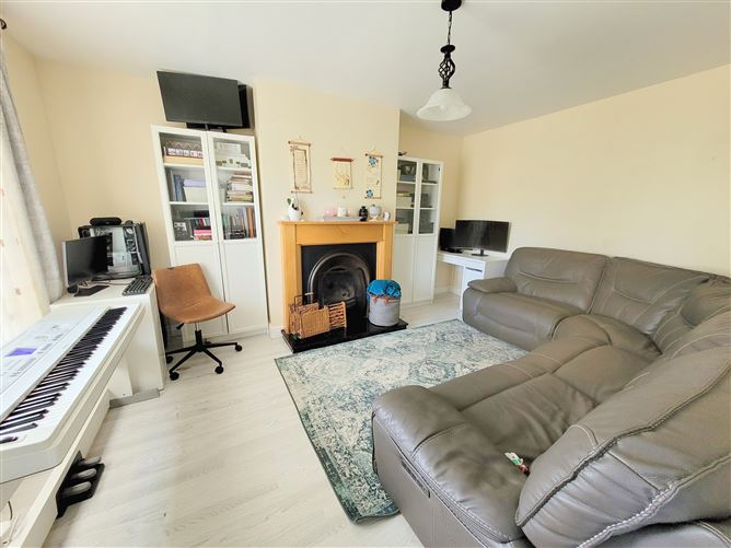 5 Riverdale, Cahir, Tipperary