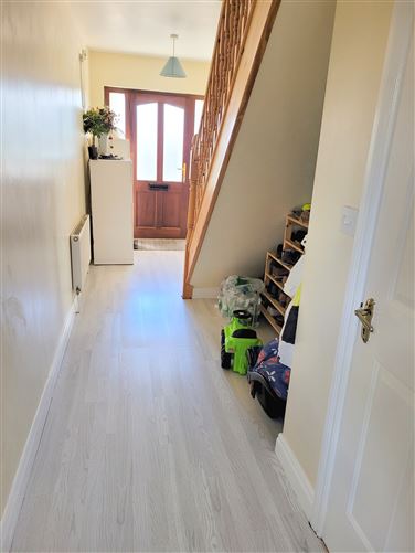 5 Riverdale, Cahir, Tipperary