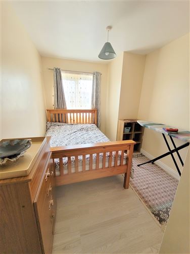 5 Riverdale, Cahir, Tipperary