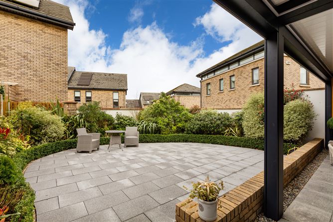 1 The Meadow, Robswall, Malahide, Co. Dublin