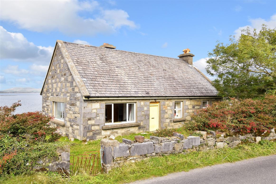 Perry Cottage, Mullaghglass, Tullycross, Renvyle, Galway