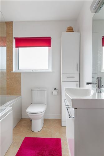 25 Glenageary Lodge, Glenageary, Co. Dublin