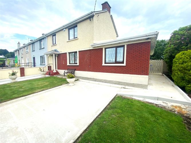 387 Coneyburrow, Lifford, Co. Donegal