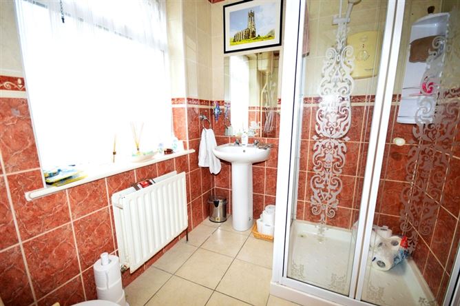 387 Coneyburrow, Lifford, Co. Donegal