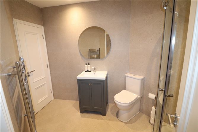 Photo 13 of 18 — Apt 5 Palliser House, Killaloe, Clare