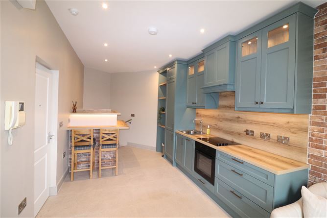 Photo 6 of 18 — Apt 5 Palliser House, Killaloe, Clare