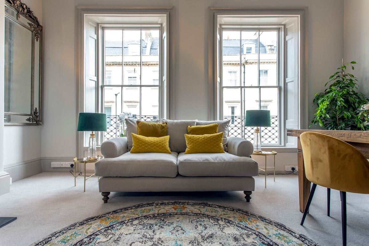 Roll Top,Bath,Somerset,United Kingdom