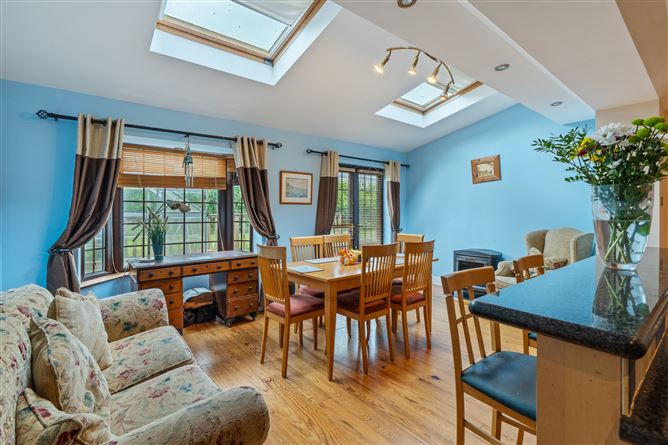 Photo 16 of 49 — 6 Forest Ridge, Doughcloyne, Wilton, Cork