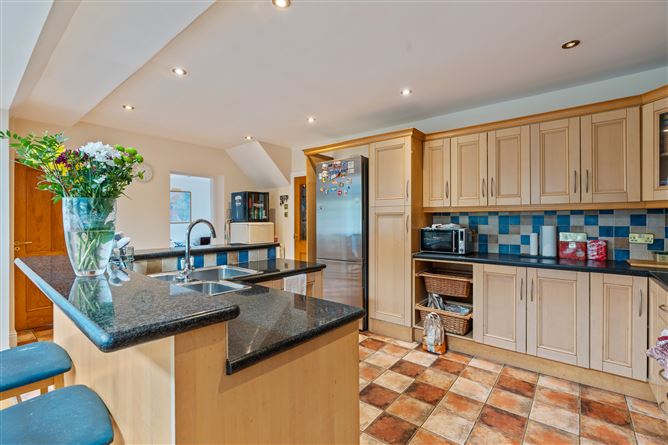Photo 14 of 49 — 6 Forest Ridge, Doughcloyne, Wilton, Cork