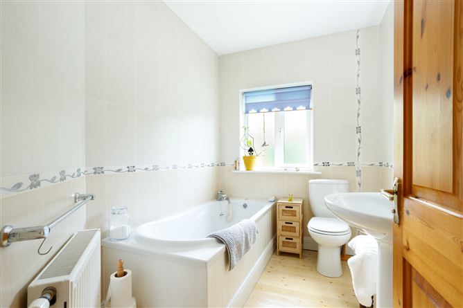 Photo 17 of 42 — 7 Millbrook Close, Millstreet Road, Macroom, Co. Cork