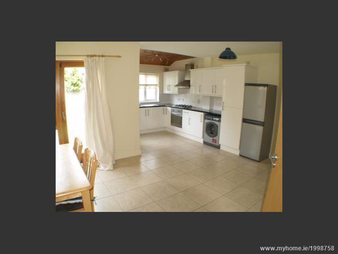 13 Fforster Green, Lucan,  Dublin West